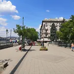 Lovely Nest Budapeste